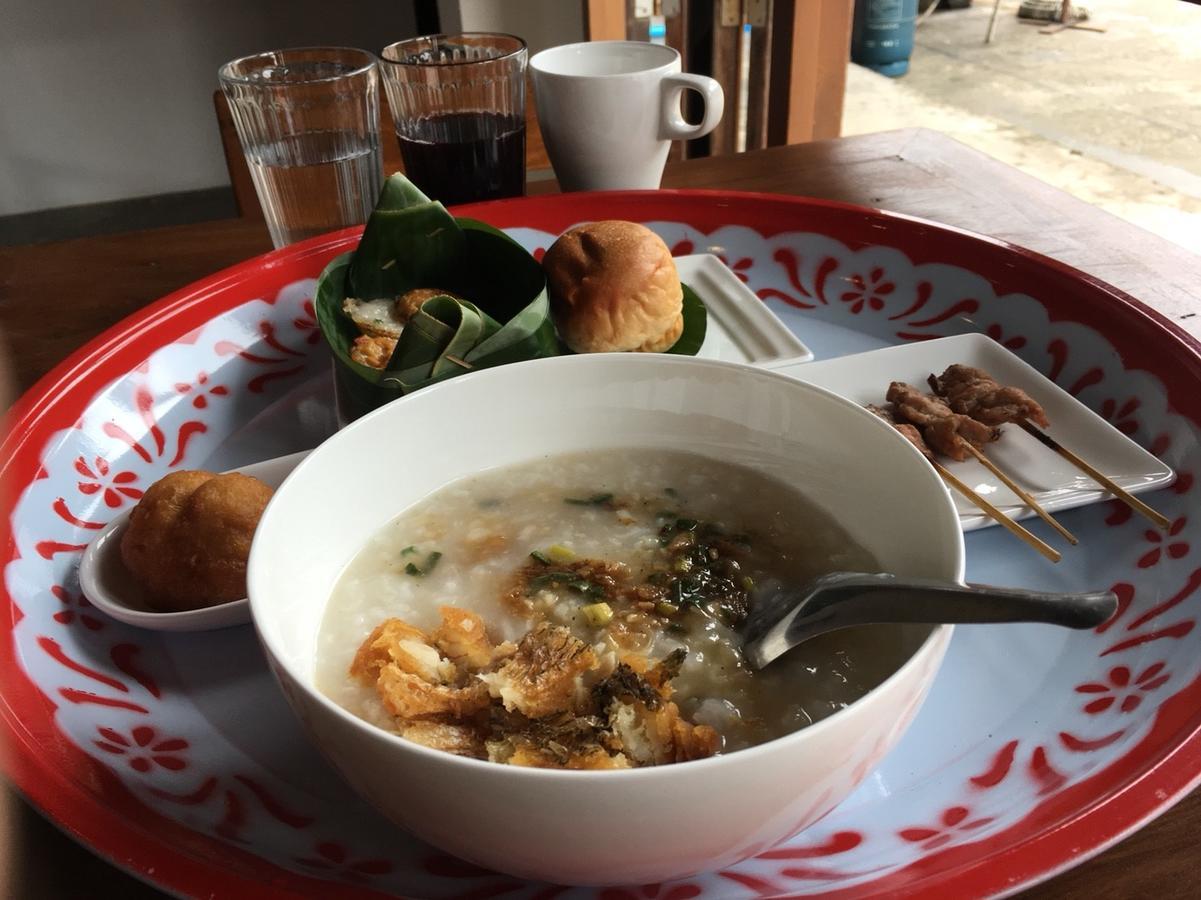 Comeneetee Uthai Ban Khok Mo Exterior photo
